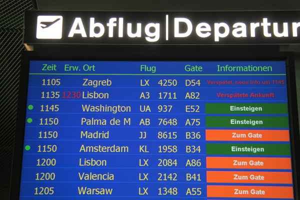 Verspätung! Delayed.