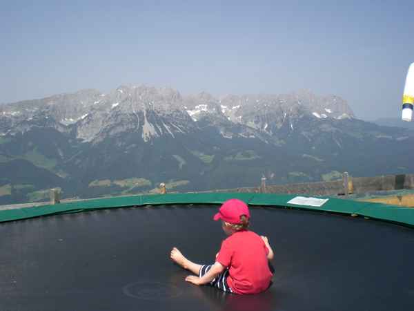 Junge vor Wilder Kaiser