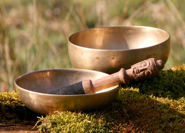 Klangschalen mit Klöppel