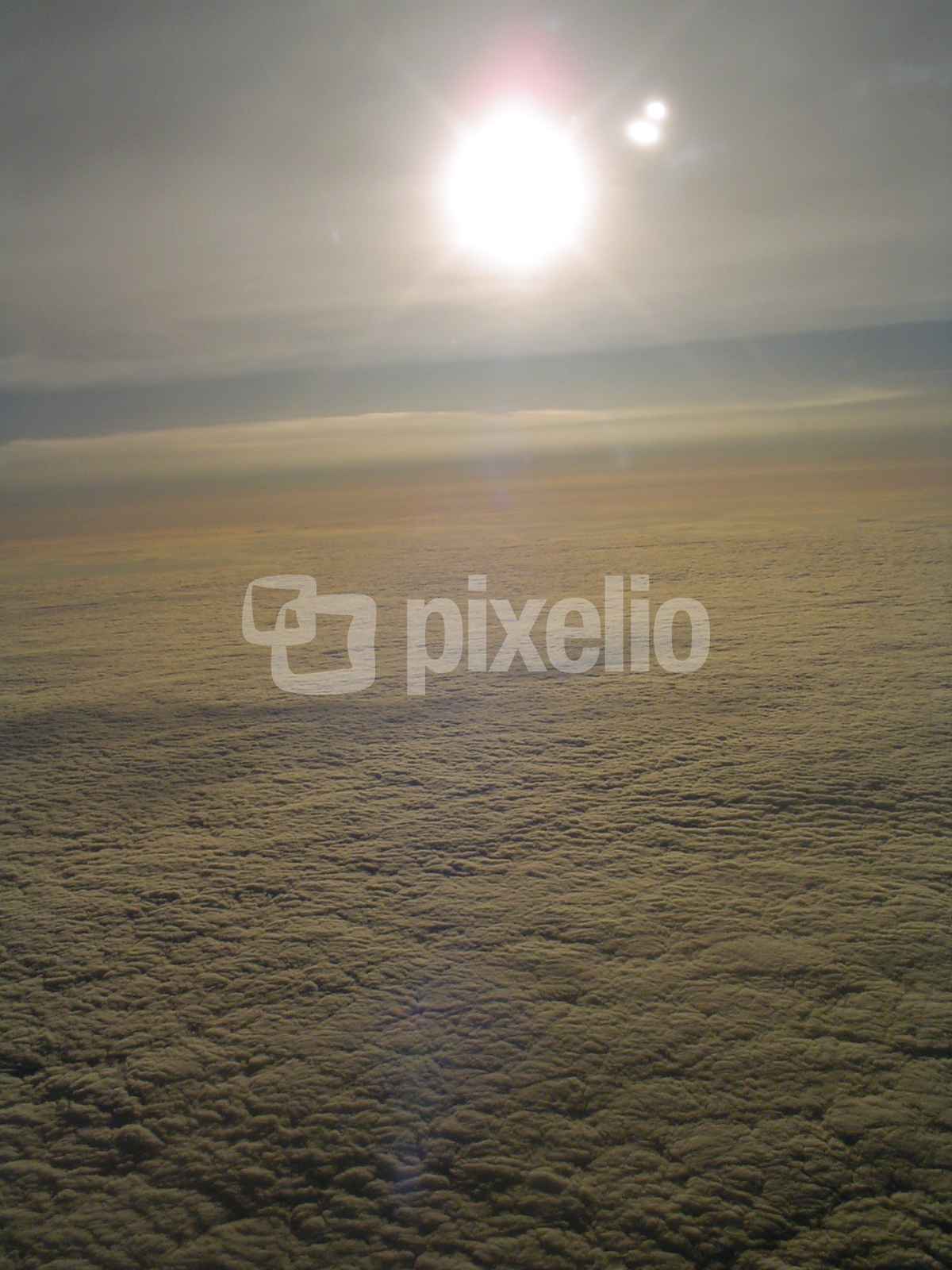 Sonne über den Wolken