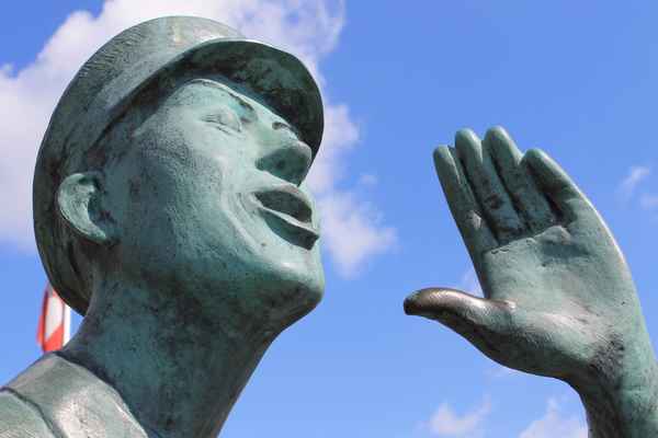Statue / Denkmal "Lauenburger Rufer"