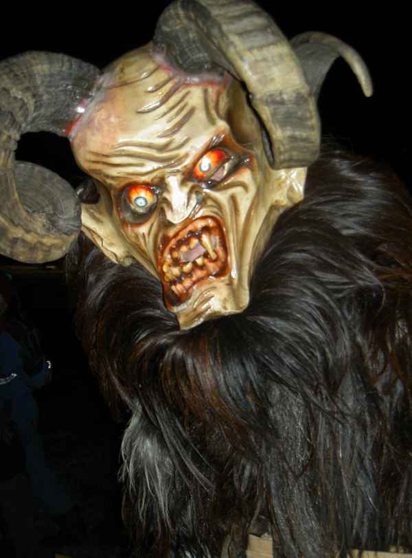 Perchtenlauf