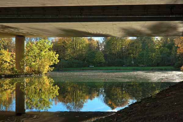 Unter der Brücke II