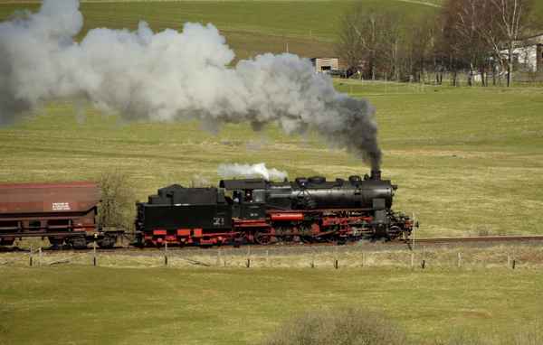 Dreizylinder-Power am Berg