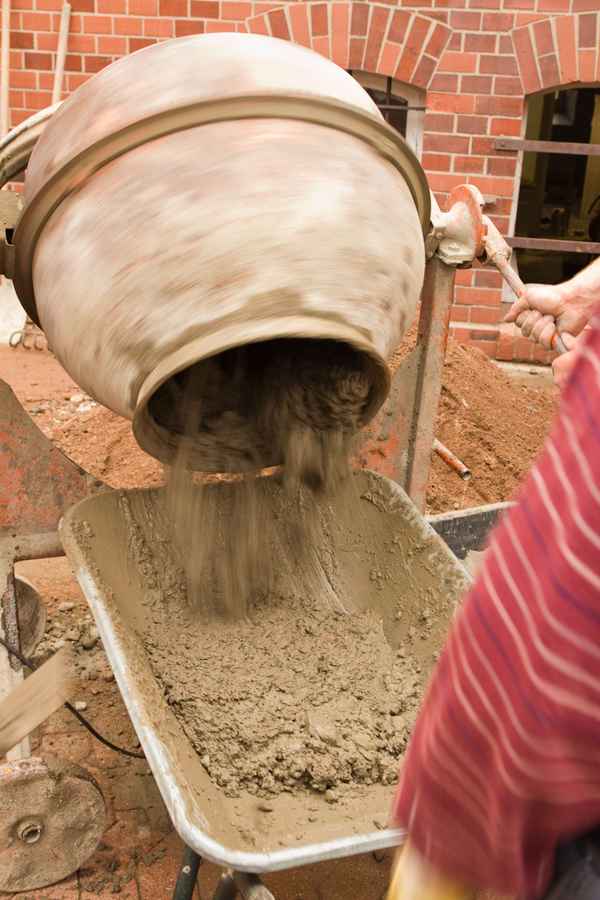 Beton-Mischer 3