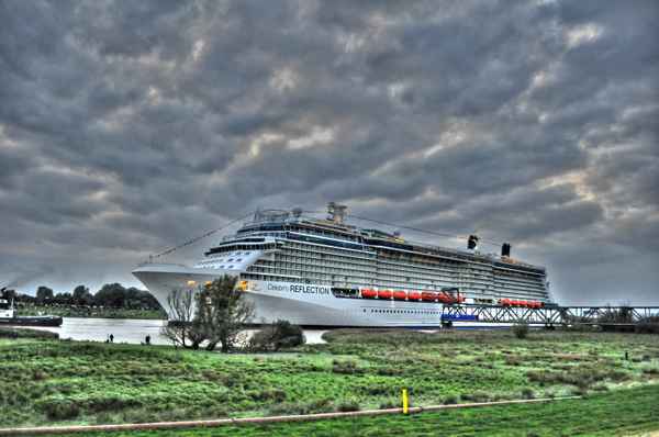 Allzeit Gute Fahrt  Celebrity Reflection