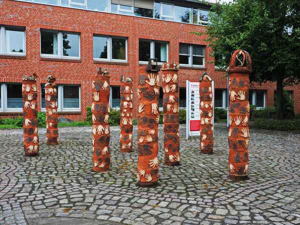 die acht säulen der stadt