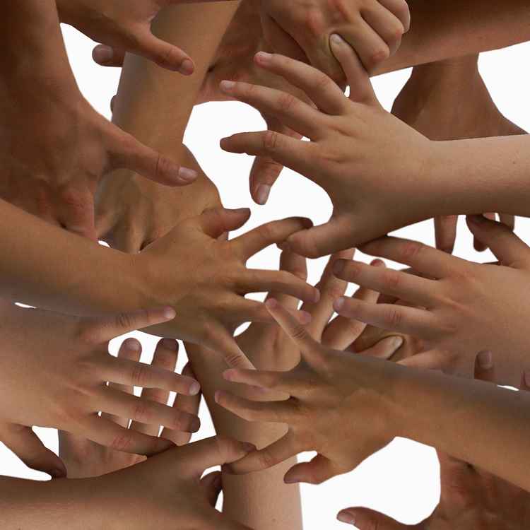 ganz viele Hände greifen ins Leere