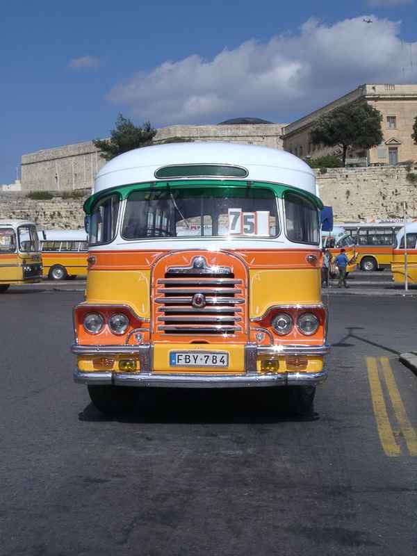 OLDTIMER BUS