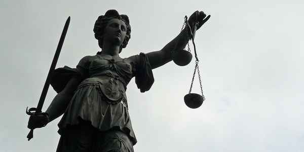 Justitia ..