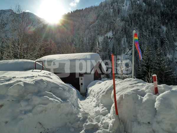 Massenhaft Schnee -  jetzt reicht´s langsam.