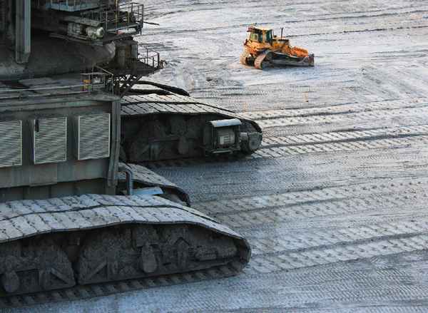 DAVID UND GOLIATH