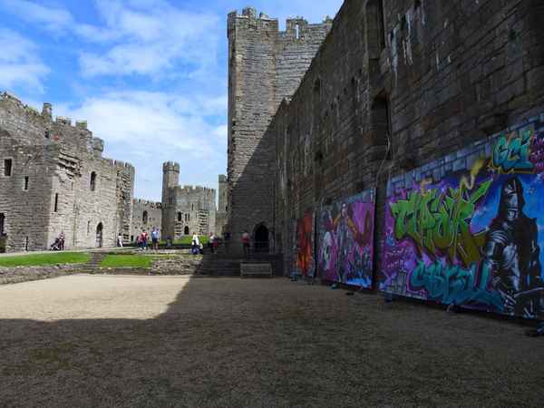 Caernarfon Castle - Innenhof