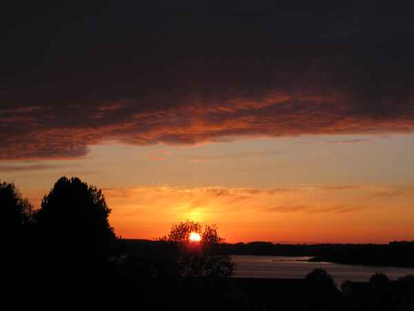 Sonnenuntergang an der Binnenmüritz