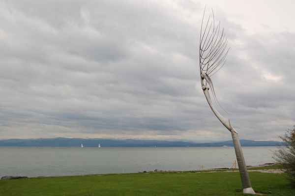 Moderne Kunst am See