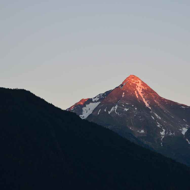 Alpenglühen am Ahornberg