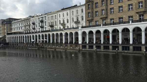 Alsterarkaden Hamburg