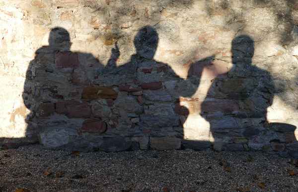 Schatten-Dreier