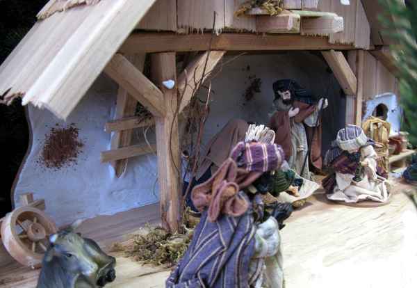 Krippen basteln