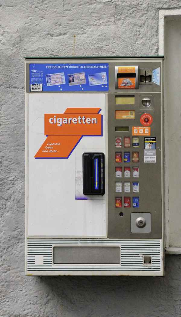 Zigarettenautomat