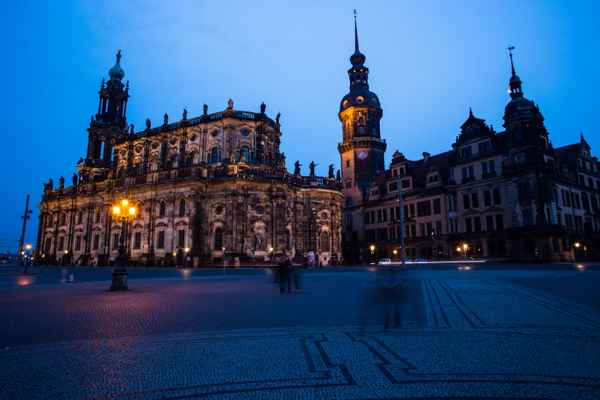 Dresden - Theaterplatz bei Nacht