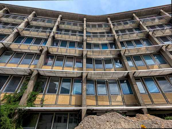 Pforzheim Technisches Rathaus, 2025 vor der geplanten Zerstörung