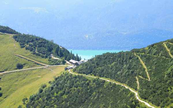 Wanderwege soweit das Auge reicht 02