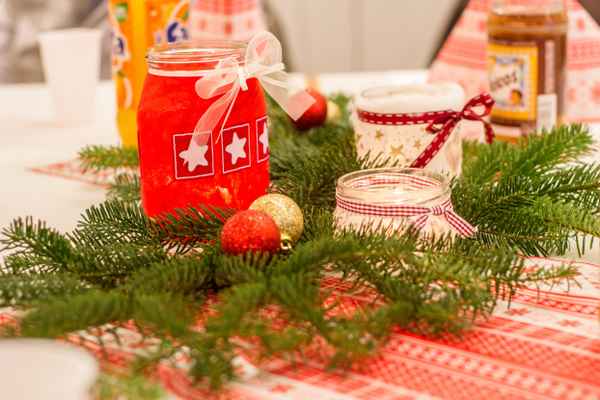 Weihnachtsdeko mit einem Tannenzweig!