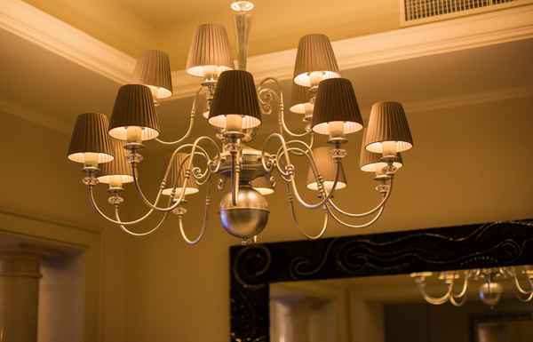 Moderner Kronleuchter