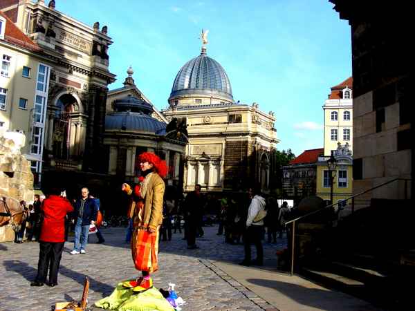 Ensemble mit Hochschule für Bildende Künste in Dresden