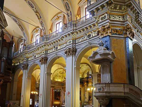 In der Kathedrale von Nizza