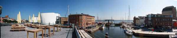 stralsund-hafen-ozeaneum