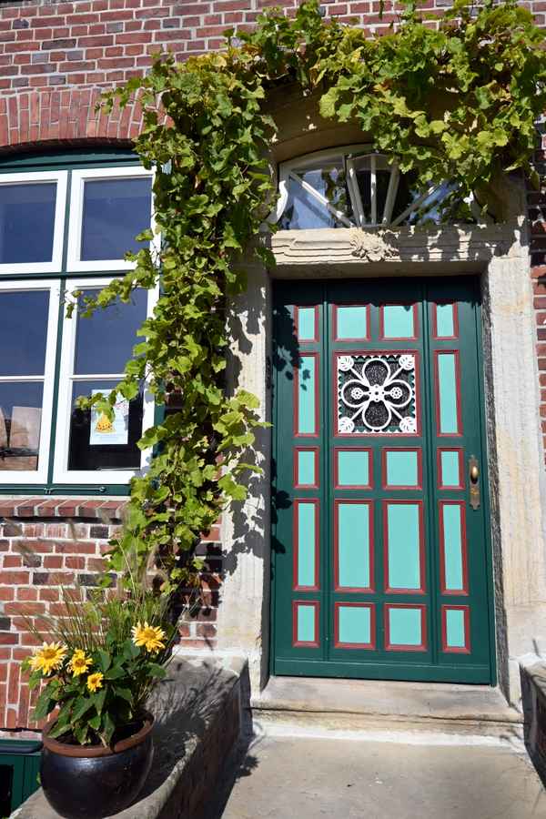 T&uuml;r, sch&ouml;n gestaltet