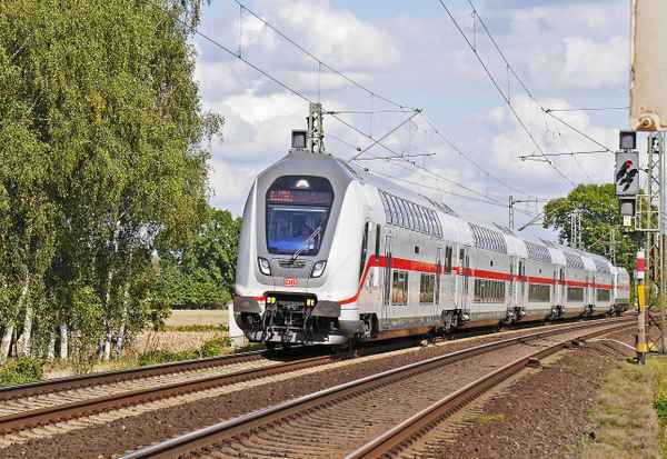 Doppelstock-Intercityzug