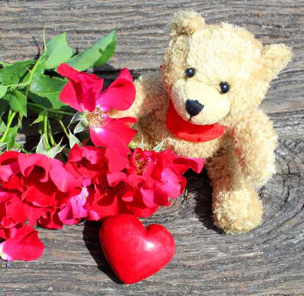 AUS LIEBE ............. III