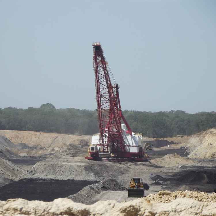 Schaufelbagger im Kohletagebau in den USA