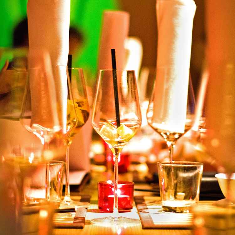gedeckter Tisch I