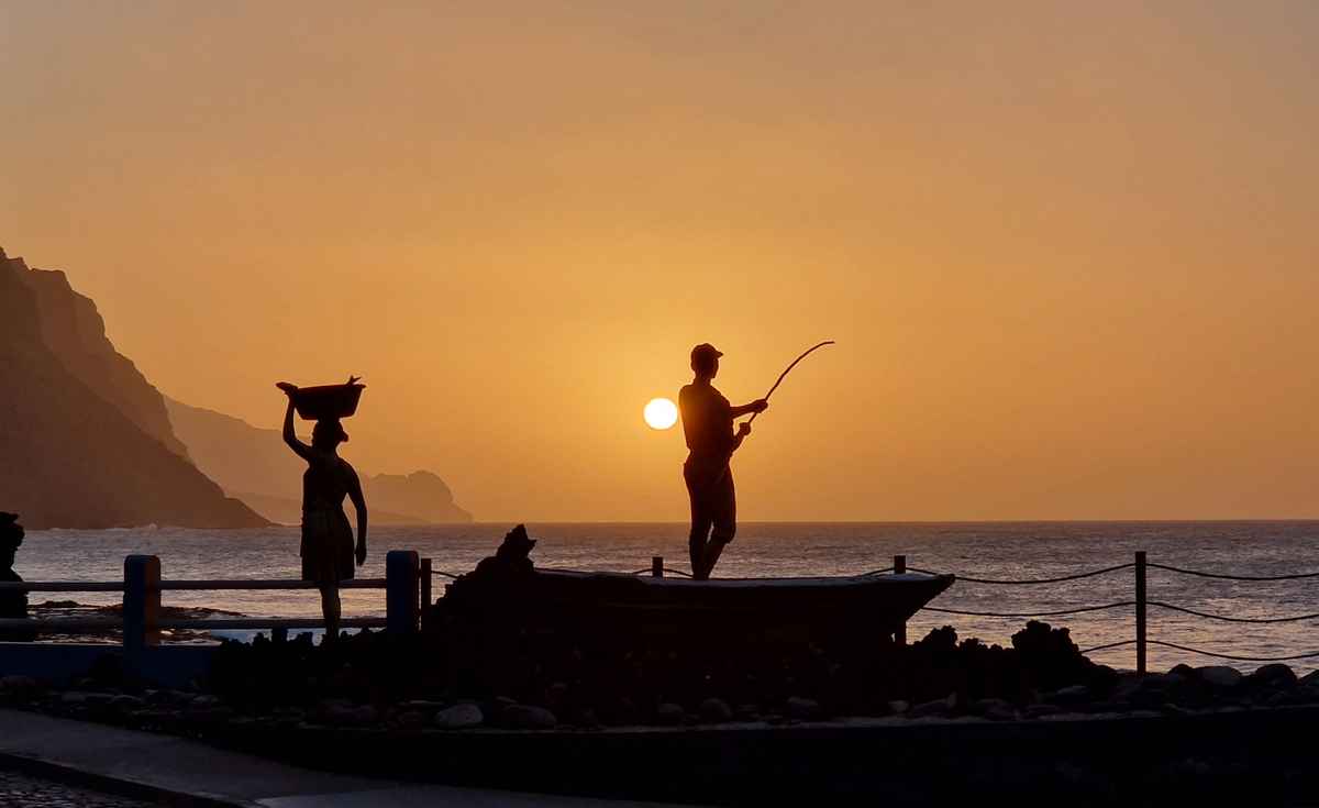 Angeln bei Sonnenuntergang