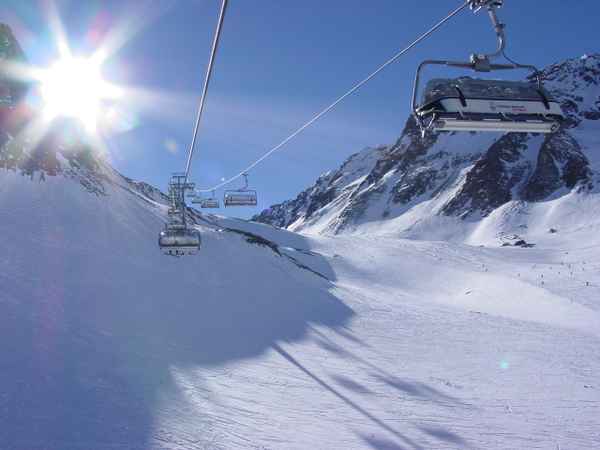 Gletscher und Sesselbahn