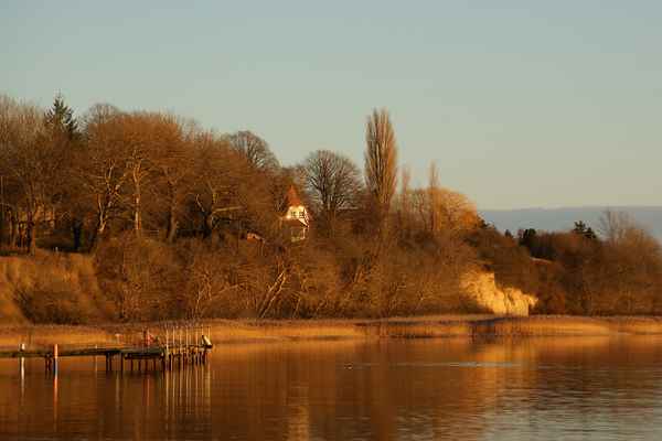 Villa am Hochufer