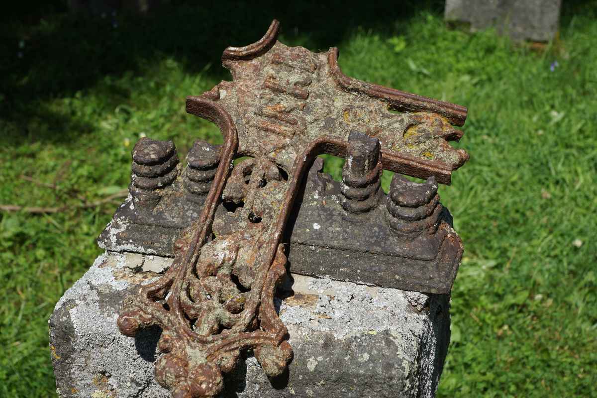 bröckelndes Gedenken