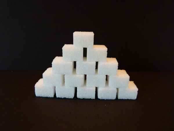 Zuckerwürfel Pyramide