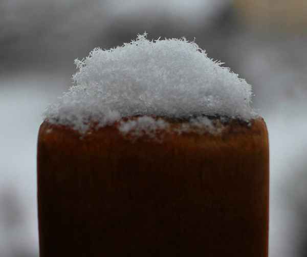 Stuhllehne im Winter