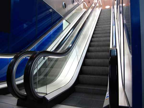 Rolltreppen im Einkaufscenter
