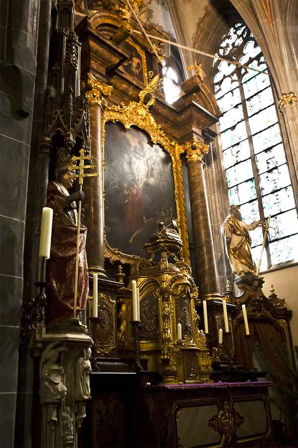  Der Altar