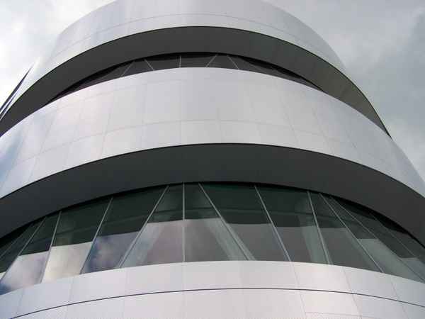 Mercedes-Benz Museum 2