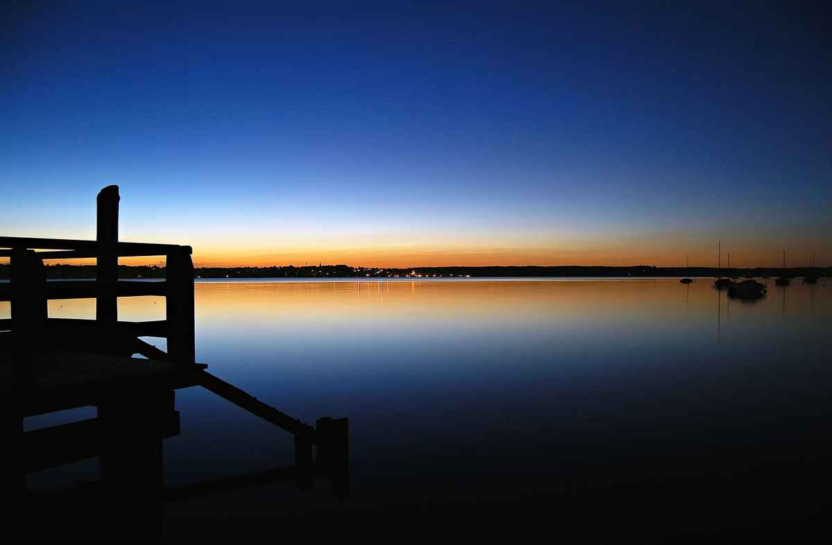 Blaue Stunde am Ammersee