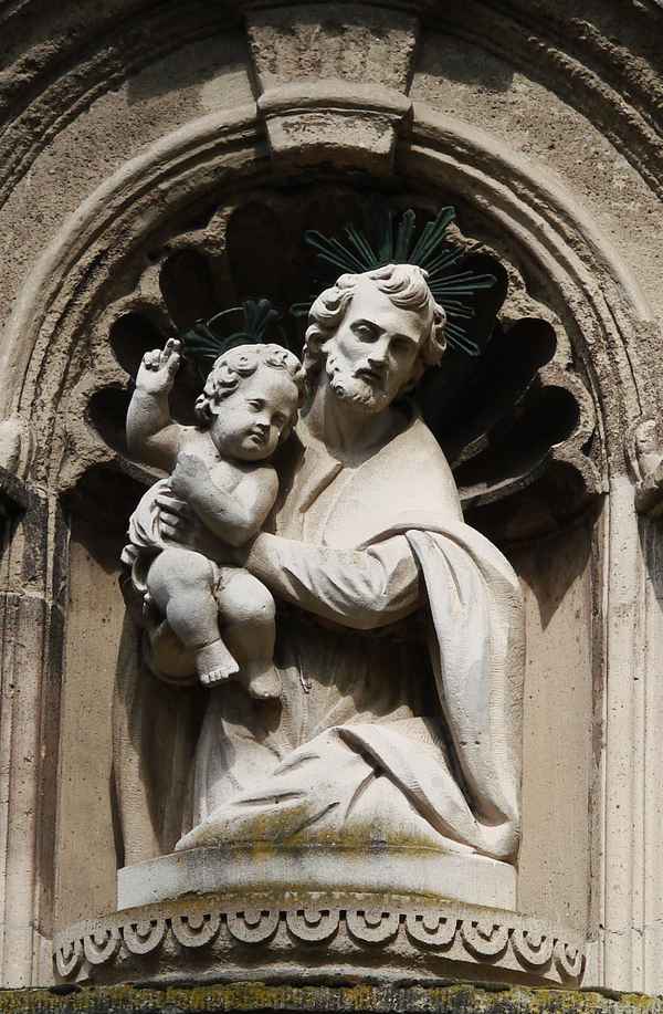 Xanten, Heiligenfiguren am Dom #9