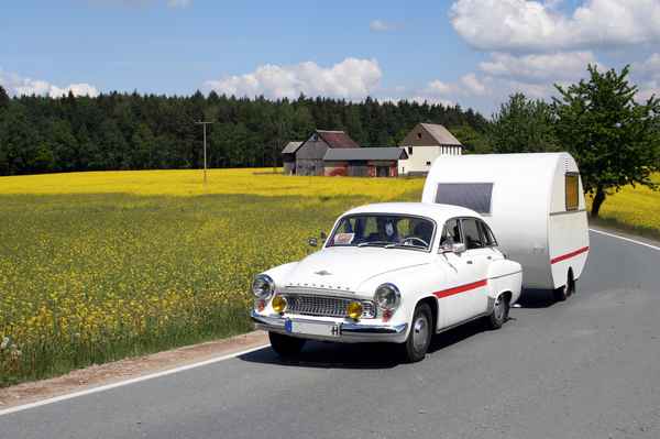 Ganz in weiss-Wartburg