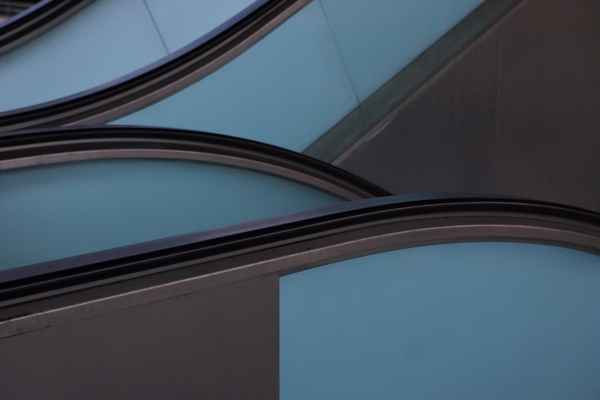 Rolltreppen-Auf-und-Ab
